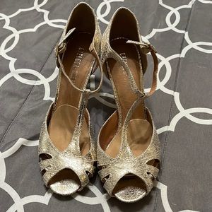 Chelsea crew t strap heels metallic gold